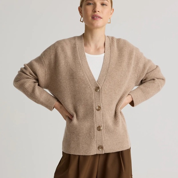 Quince Oatmeal Mongolian Cashmere Fisherman Boxy Cropped Cardigan Sweater - Picture 1 of 13